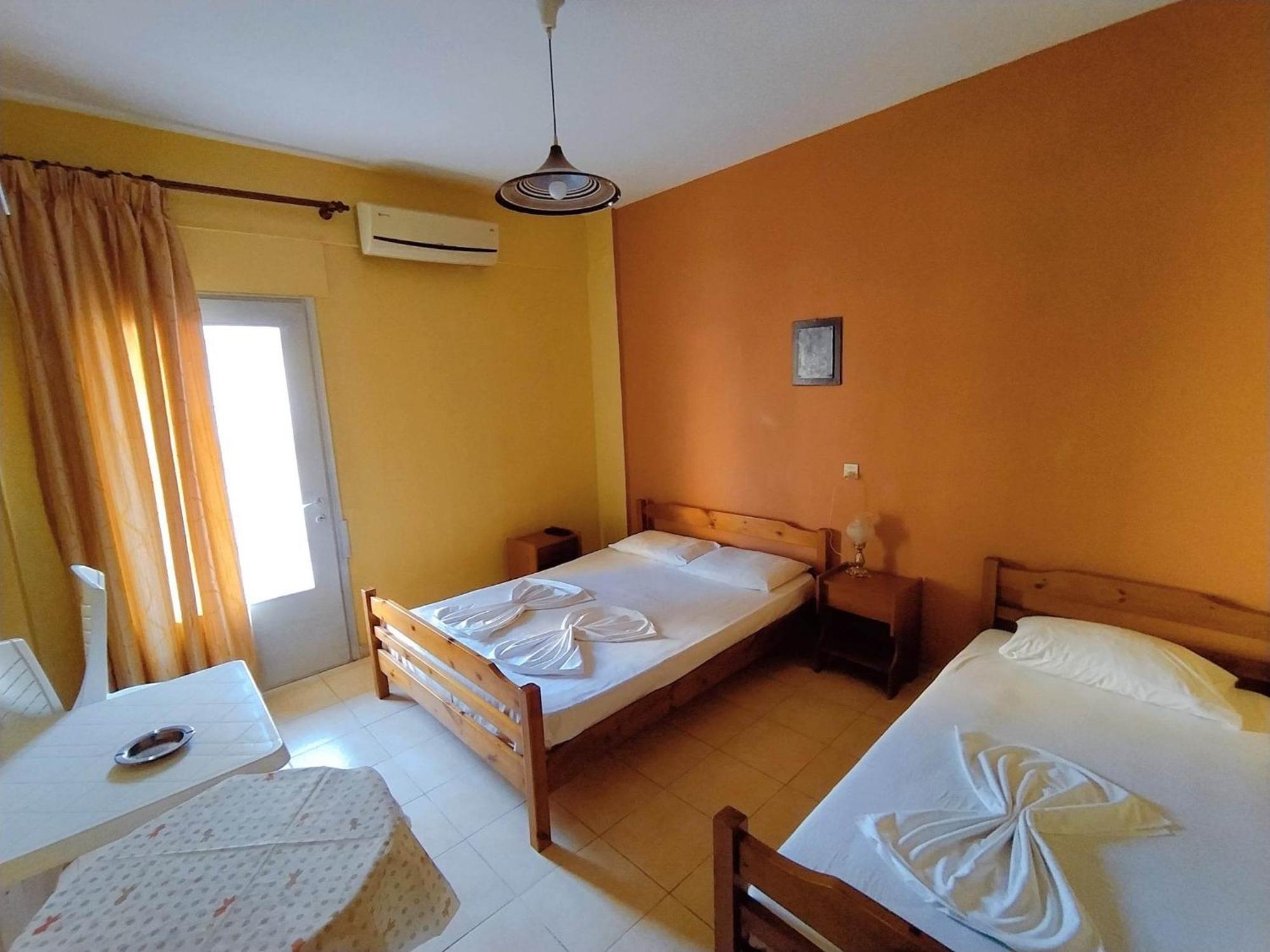 Μαρκονησ Hotel Paralia Katerinis Ngoại thất bức ảnh